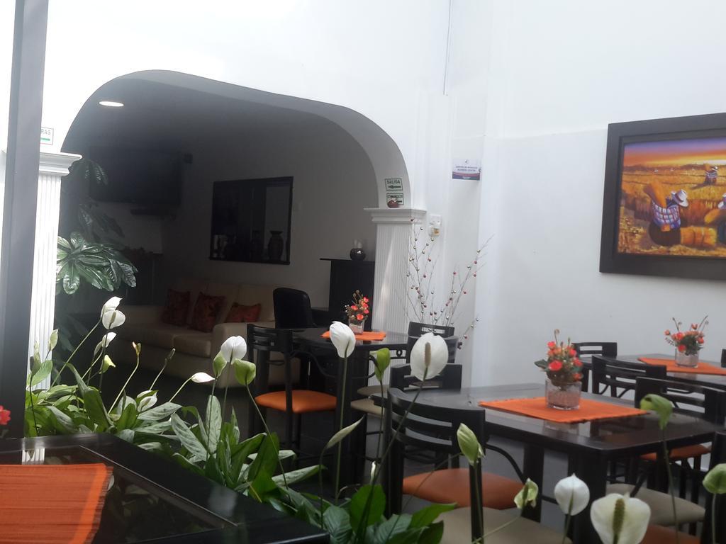 Hotel Central House A 5 Min De La Embajada Americana Bogota Exterior photo